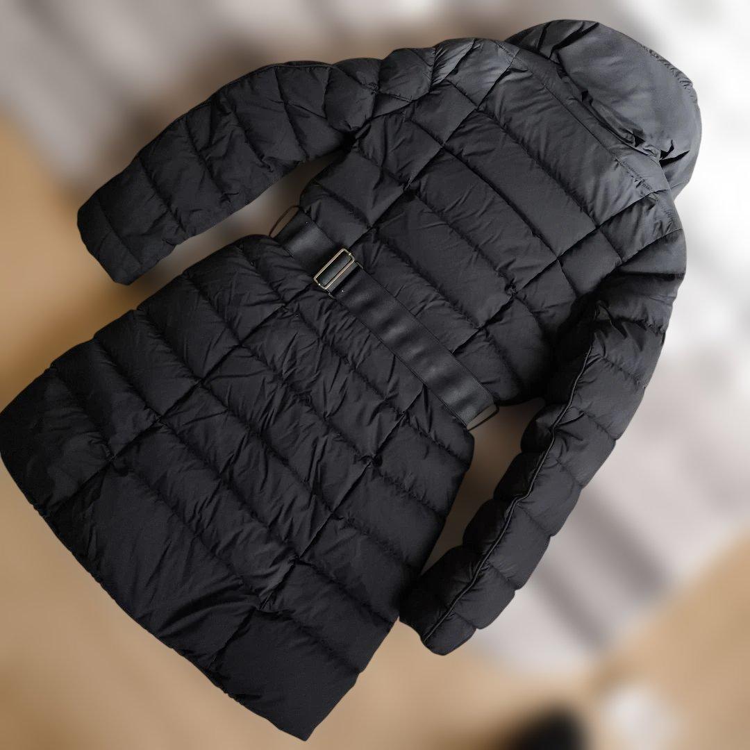 【美品】タトラス アゴーニャ ダウンコート 02 黒 ベルト付き Mサイズ