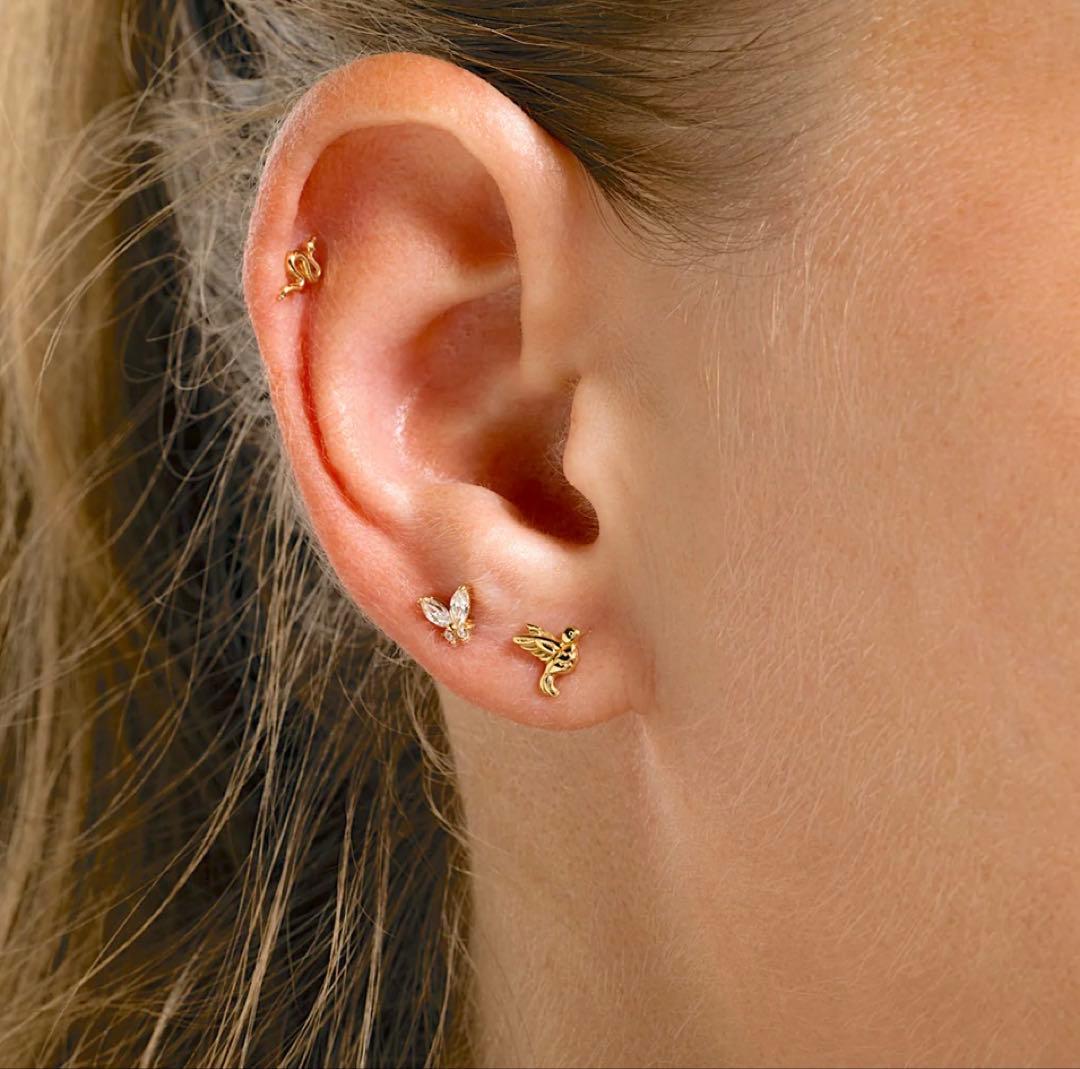 14K ソリッドゴールド シングル ミニ スパークル バタフライ ピアス