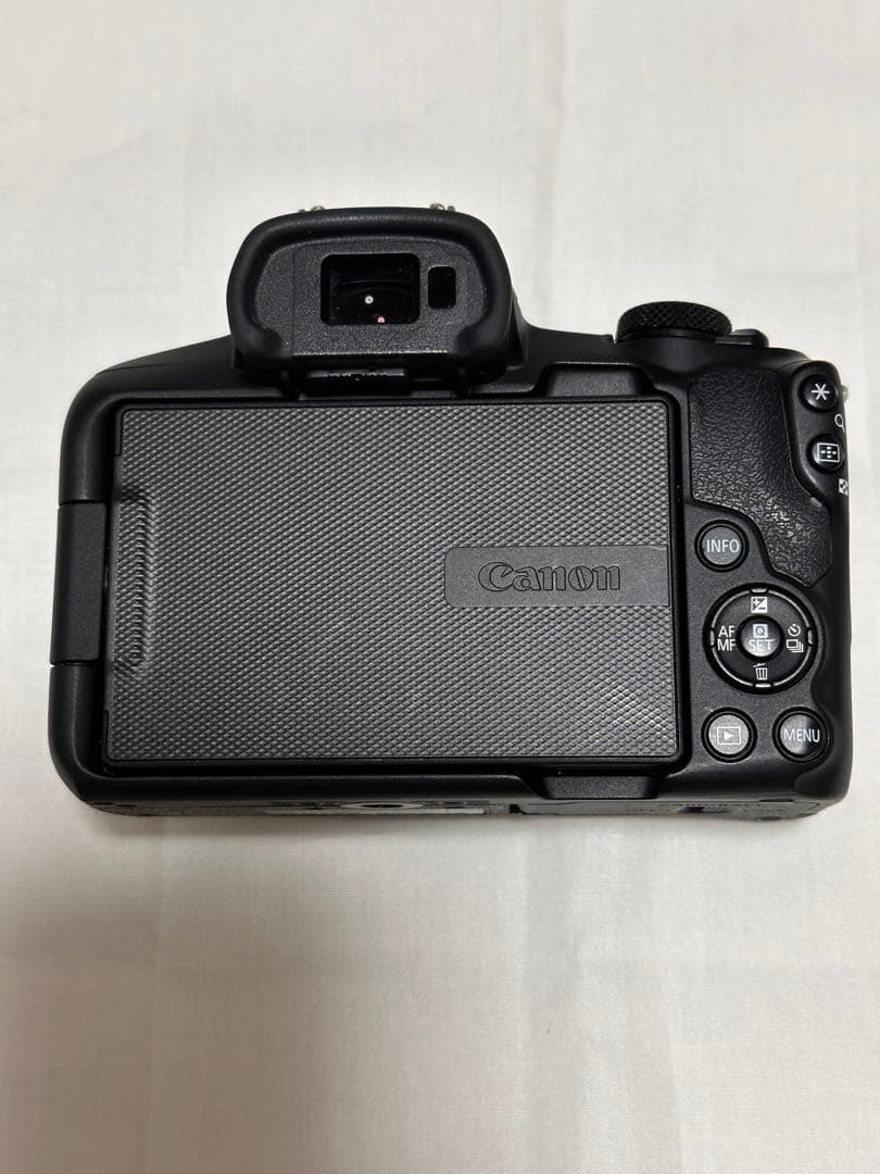 Canon EOS R50ミラーレス一眼 ダブルズームキット