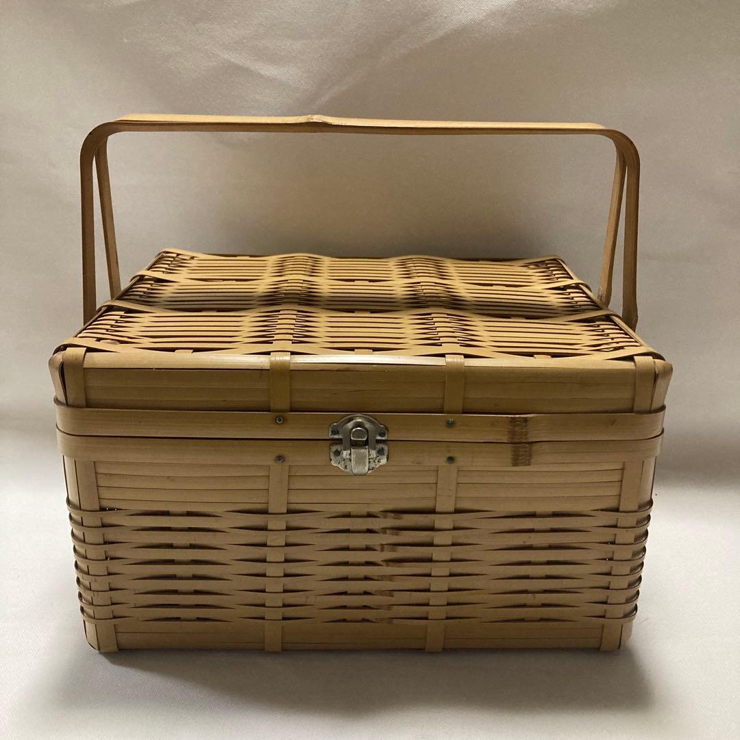 竹籠　バスケット　蓋・持ち手付き