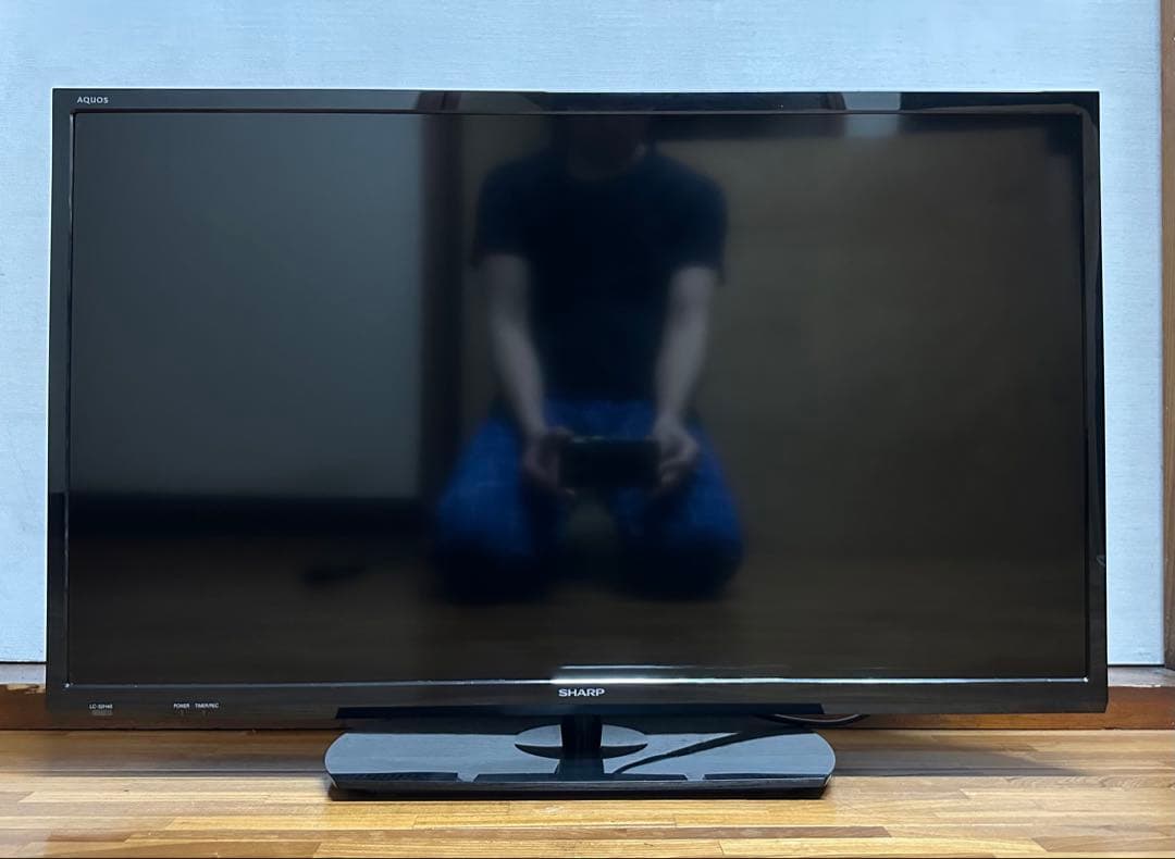 SHARP AQUOS 32型液晶テレビ 【2018年製】