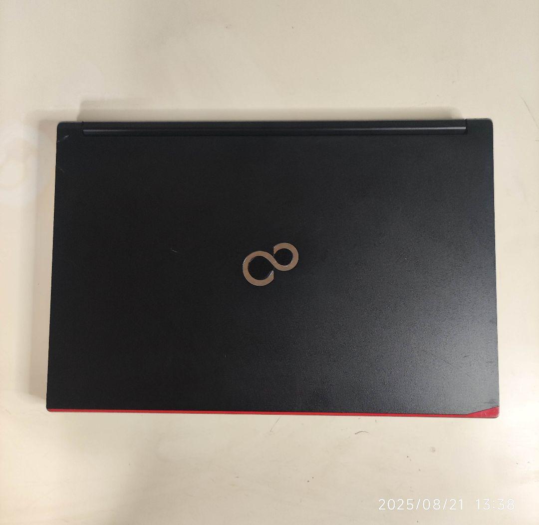 Ubuntu24.04 LTS 富士通 LIFEBOOK アダプター付き