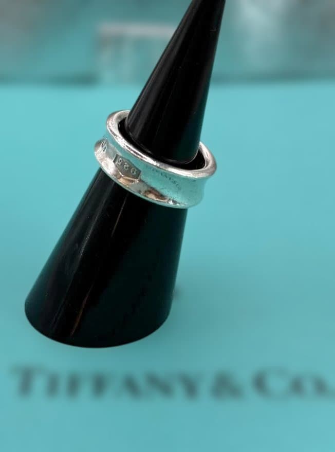 c*e様 【美品】Tiffany&Co. ティファニー　ナロー　SV925　9号