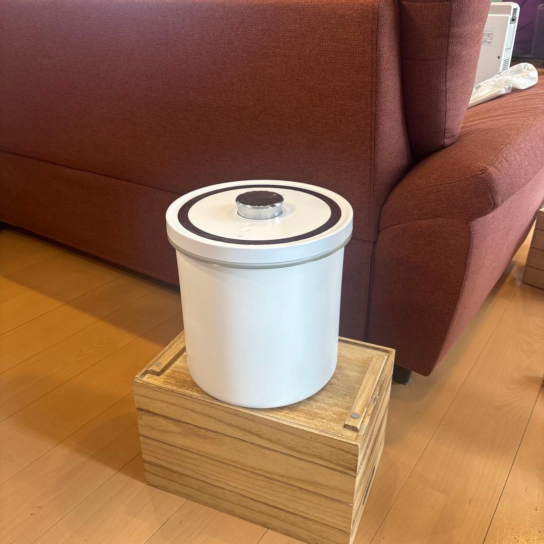 OoBLE 真空保存容器 13L