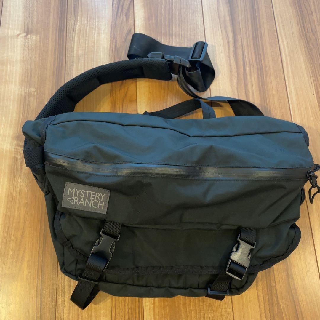 美品　ミステリーランチ　インベーダー　メッセンジャー　ショルダー