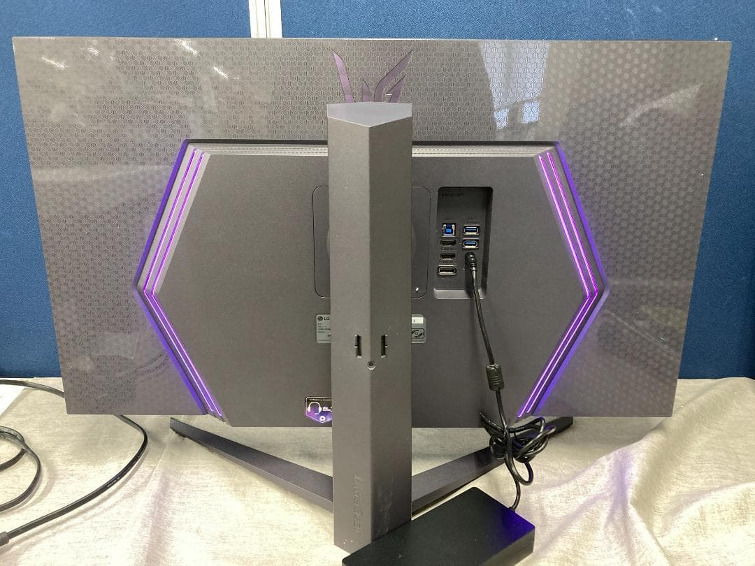 ま*る様 LG ゲーミングモニター UltraGear 32GQ950-B