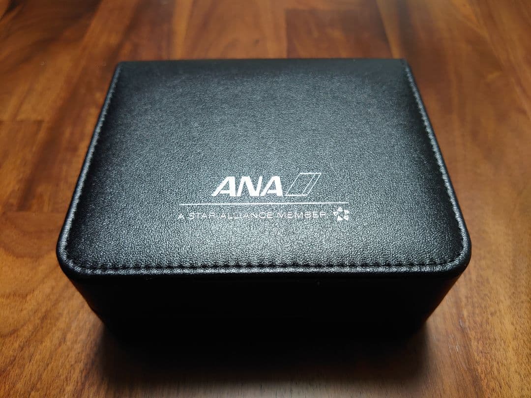 ANA 100万マイル記念 オリジナルネームタグ レザー製 金色プレート