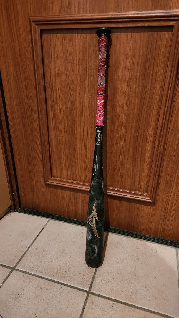 BEYOND MAX LEGACY 軟式バット 83cm 730g