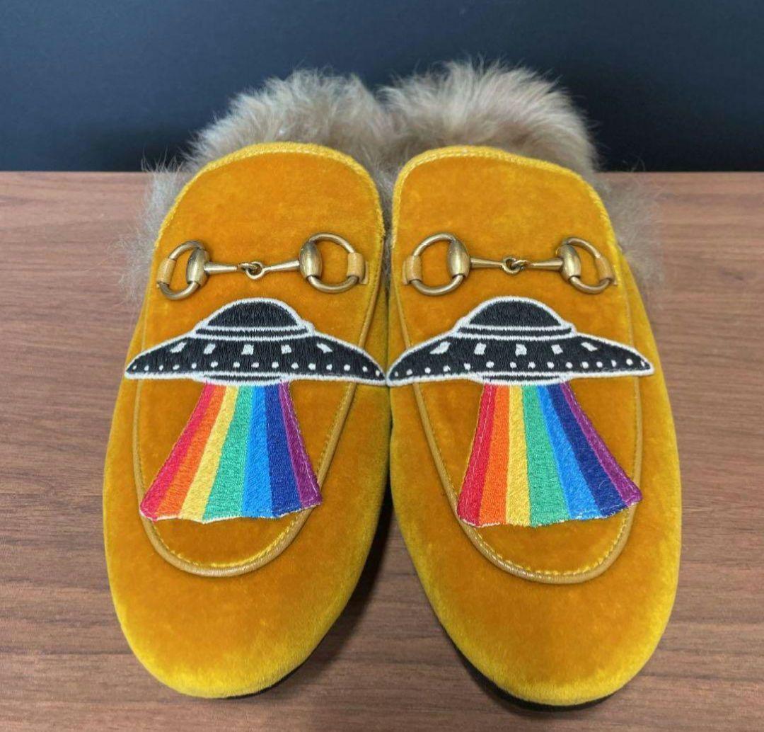 ま*迎様 美品　GUCCI　プリンスタウン　クーリエ　スリッパ　ミュール　ファー