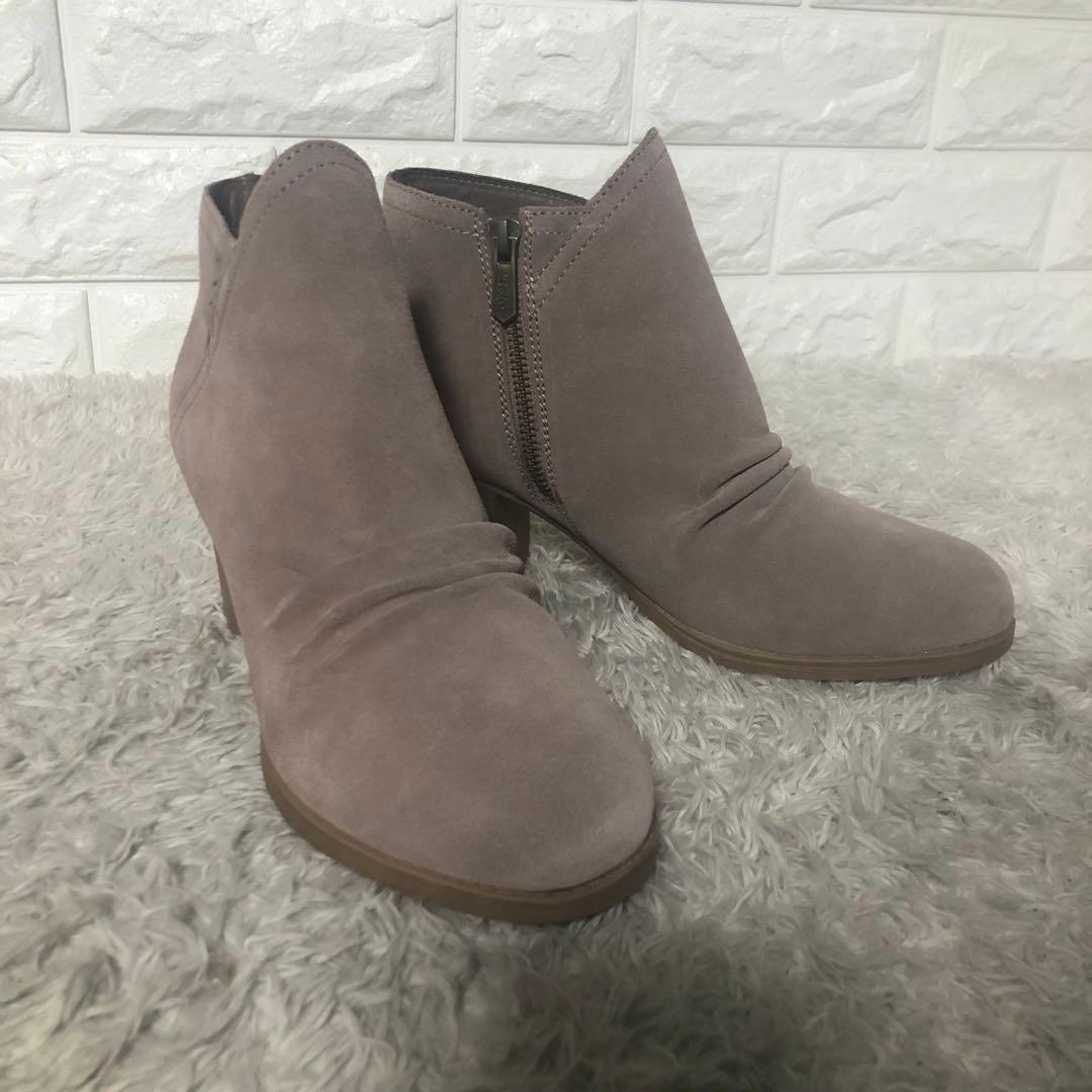 スケッチャーズ　ショートブーツ　メモリーフォーム