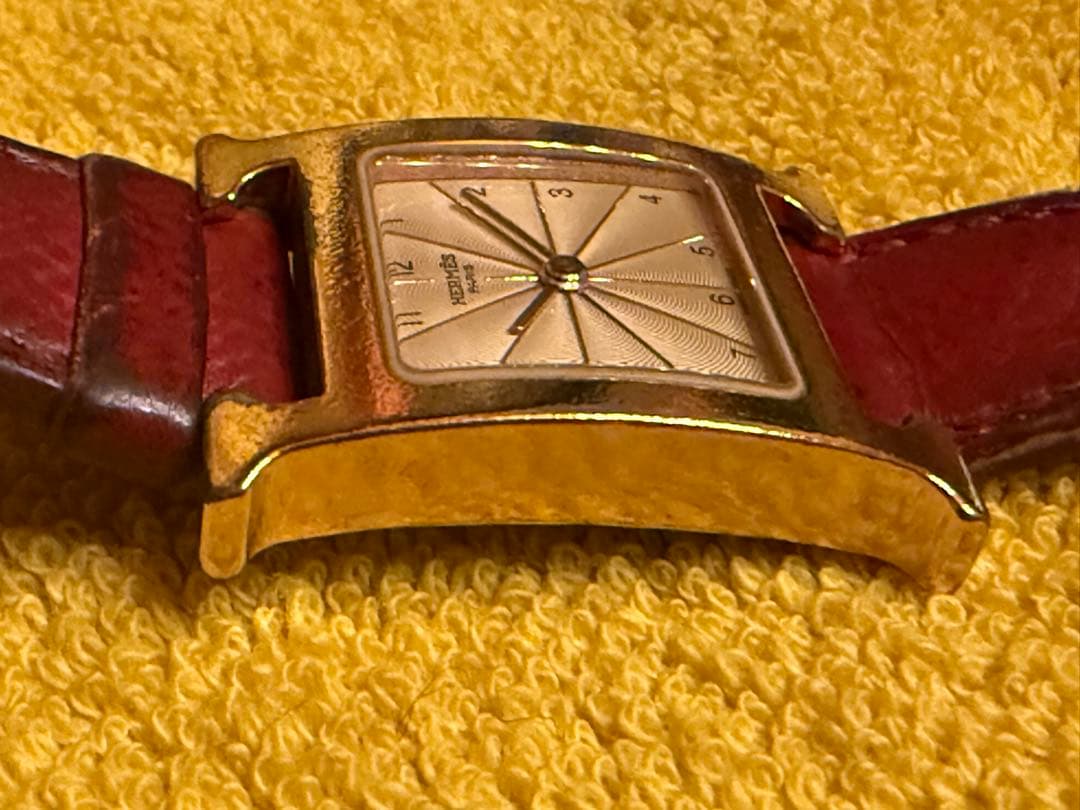 エルメス Hウォッチ ゴールド レッド ステンレススチール レザー