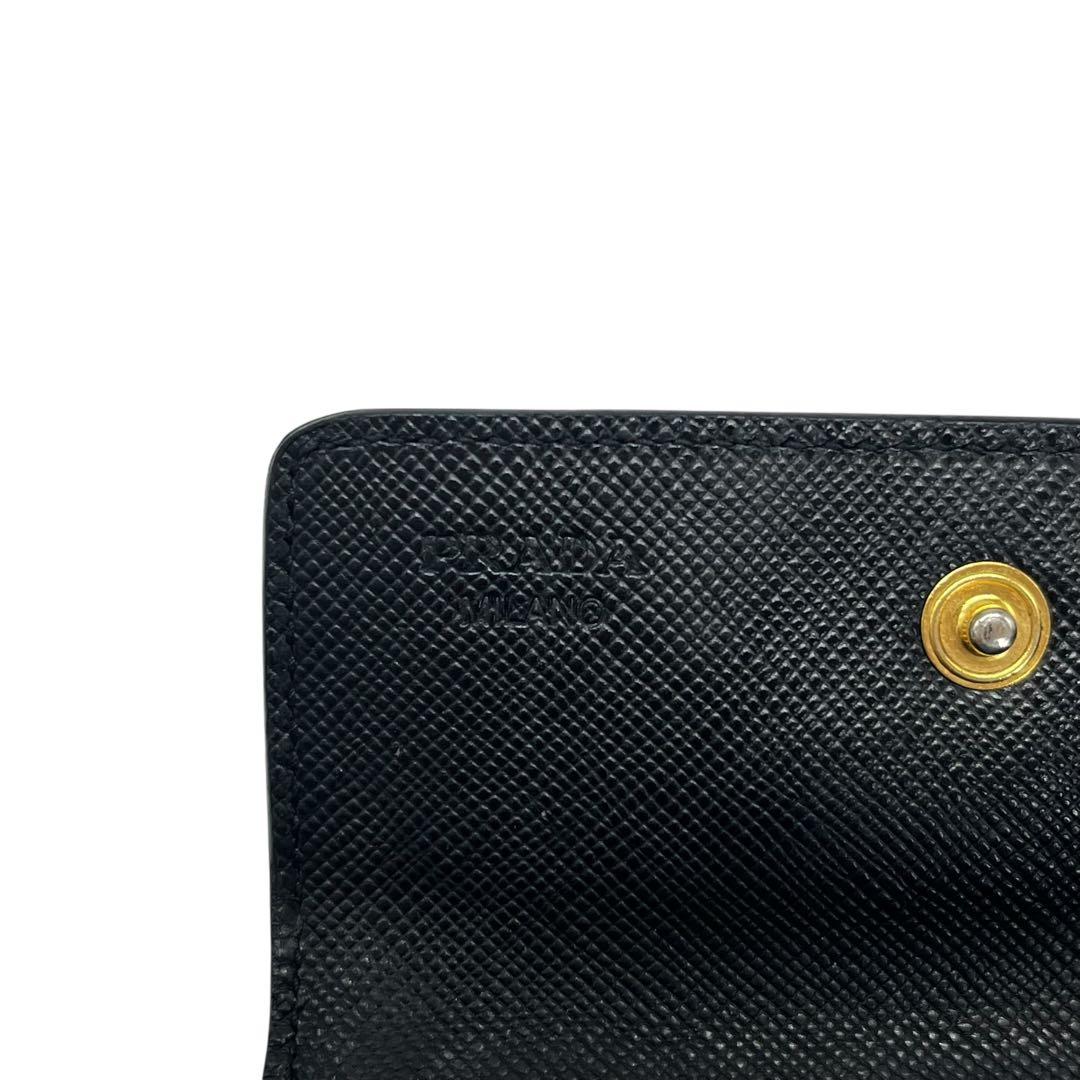 希少✨プラダ カードケース 名刺入れ サフィアーノレザー ロゴ金具 ブラック