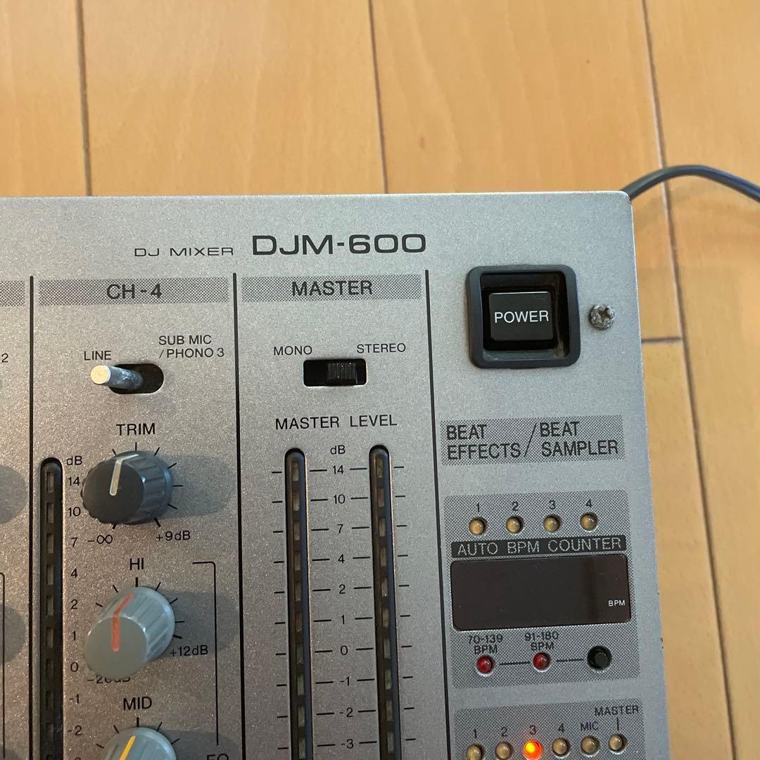 PioneerのDJM-600 ジャンク品
