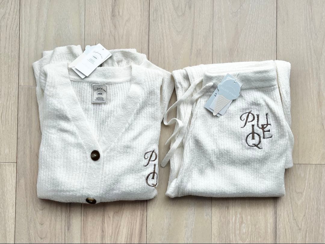 【新品未使用】ジェラートピケ　調温スムーズィーリブカーディガン