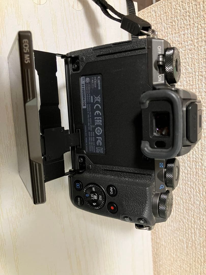 Canon EOS M5セット（レンズ2本/付属品/マウントアダプター）