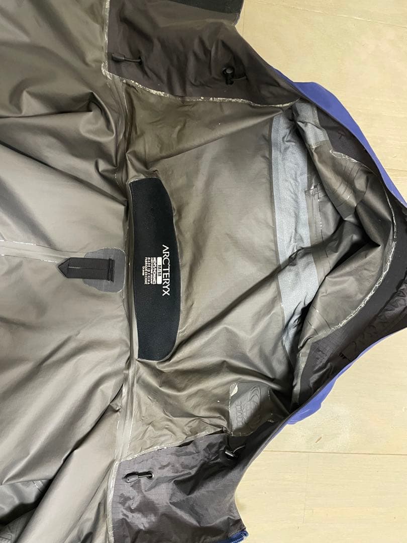 ARC'TERYXx BEAMS 別注　BETA SL M Navy