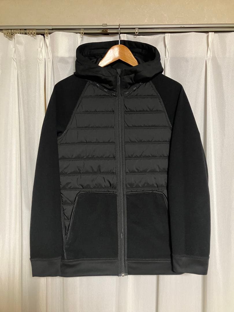 極美品 NIKE Therma WNTRZD フルジップ フーディー S 黒