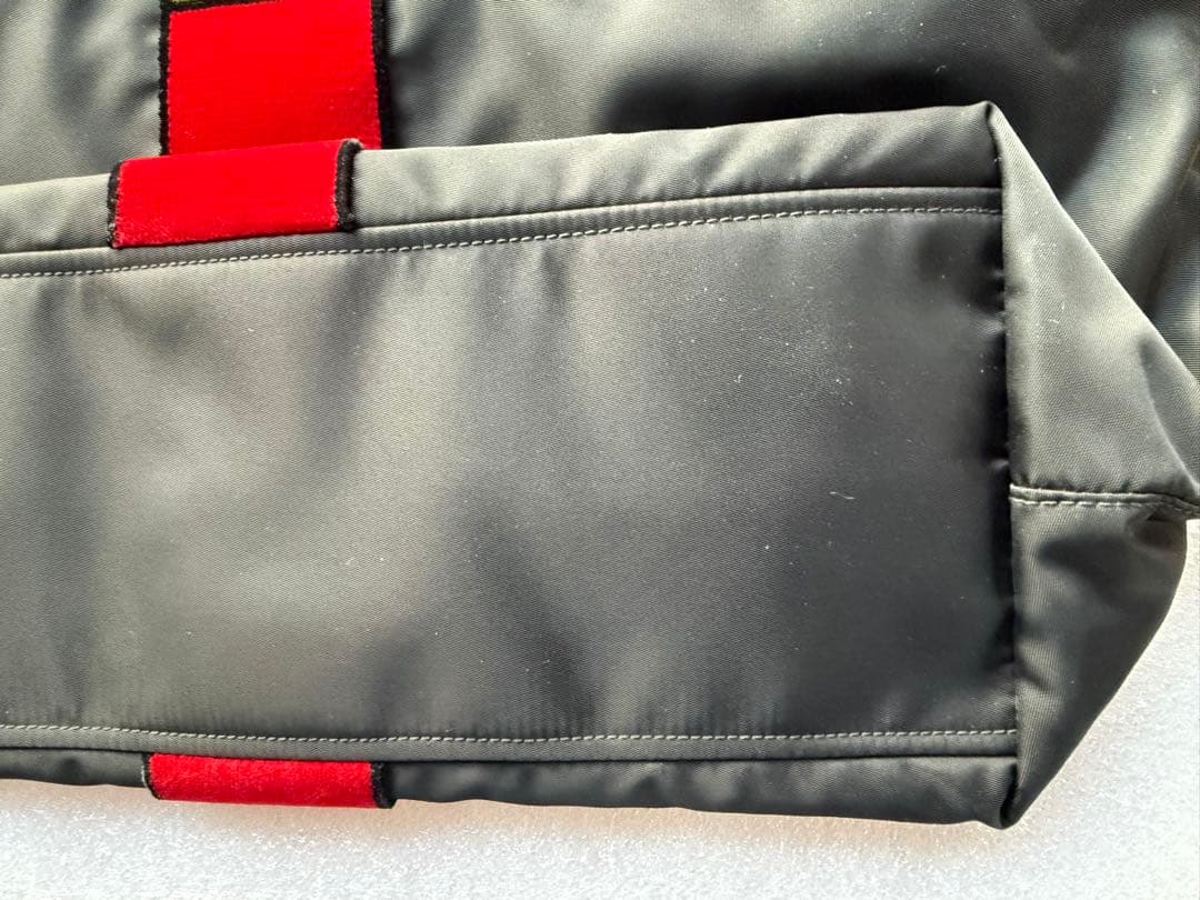 PRADA　プラダ　ナイロントートバッグ　ベルベット柄　ブラック