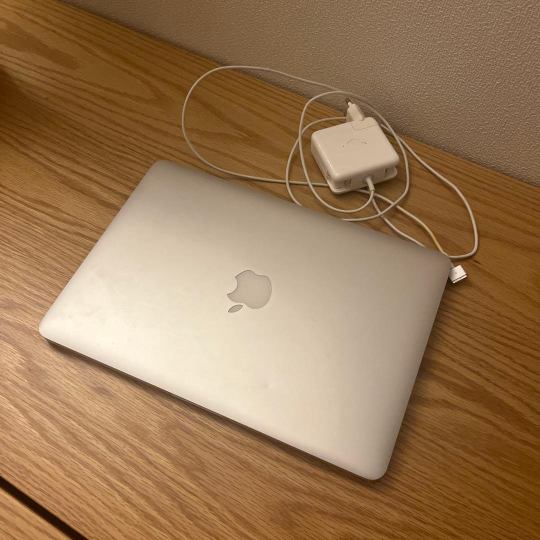 2015年度のMacBook シルバー