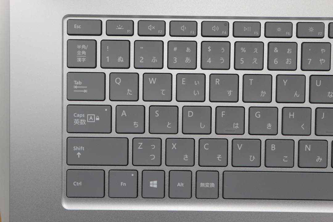 とりSurface Laptop3 i5 256GB15型オフィス電池良好