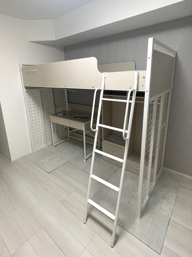 ☆美品・値下げ交渉可☆ロフトベッド（ニトリ）｜おまけ付き