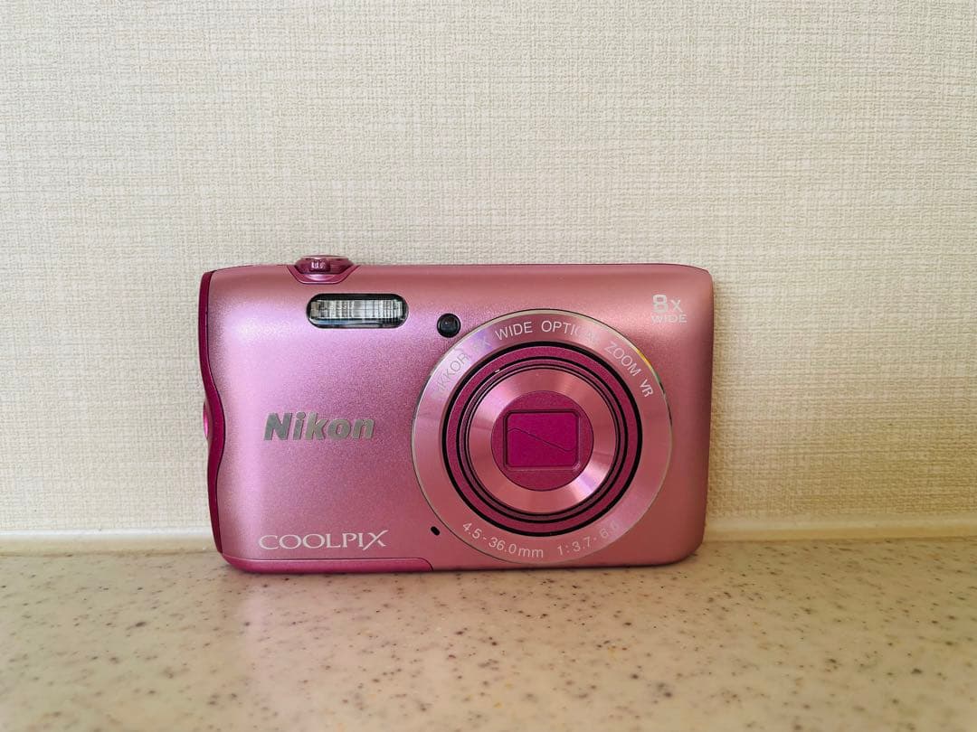 Nikon COOLPIX ピンク デジタルカメラ