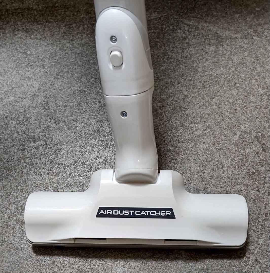 紙パック式掃除機　パナソニック電気掃除機 MC-PBKN6A-H 2021年製