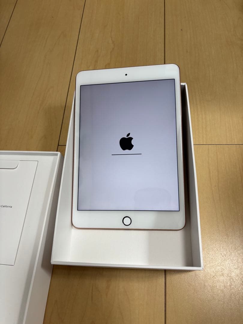 最終値下げ！　iPad mini 5世代 64gb ゴールド