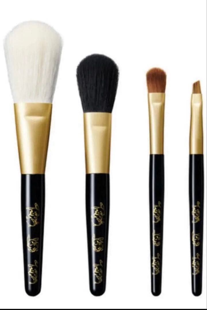 シュウウエムラ　ブラシセット　ピカシュウ　ポケモン