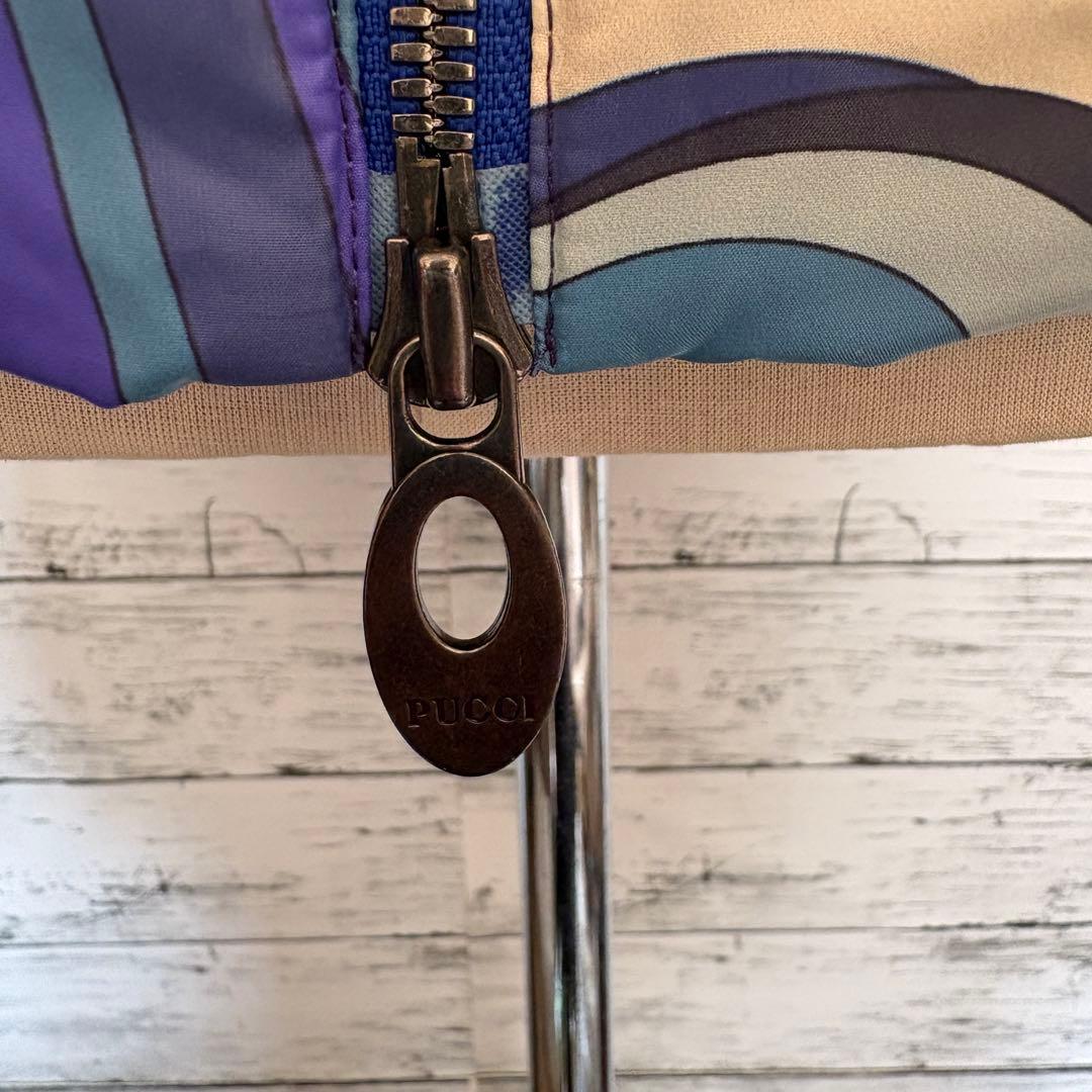 エミリオプッチ　ダウンベスト　ブルー　ハイネック　総柄　IT44 ナイロン