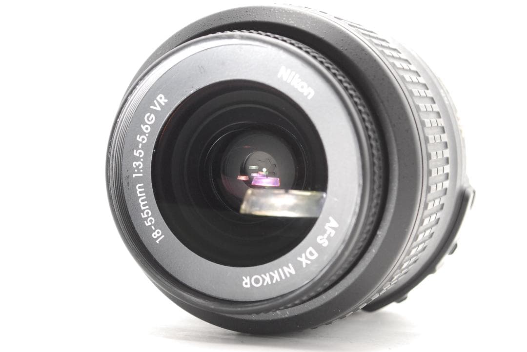 【新品級美品】Nikon D3100　スマホ転送　写真も動画もOK　小型で軽量