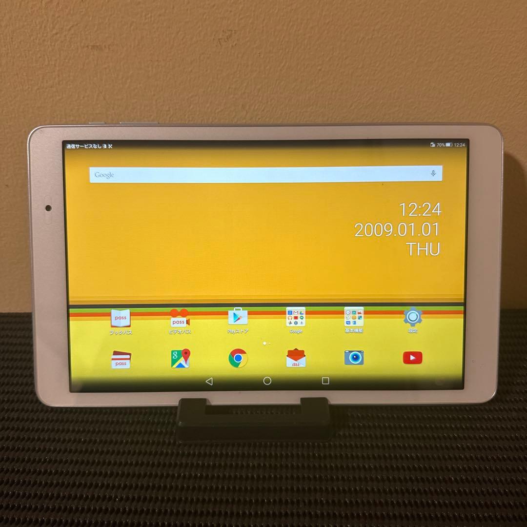 J22ほぼ新品　Android　タブレット　Qua tab 02 本体
