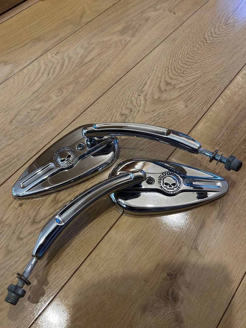 ハーレー純正　ウィリーG スカル　ミラー