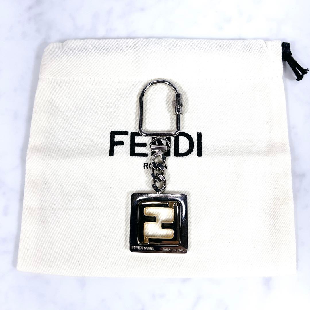 フェンディ ズッカ キーホルダー ゴールド シルバー ヴィンテージ