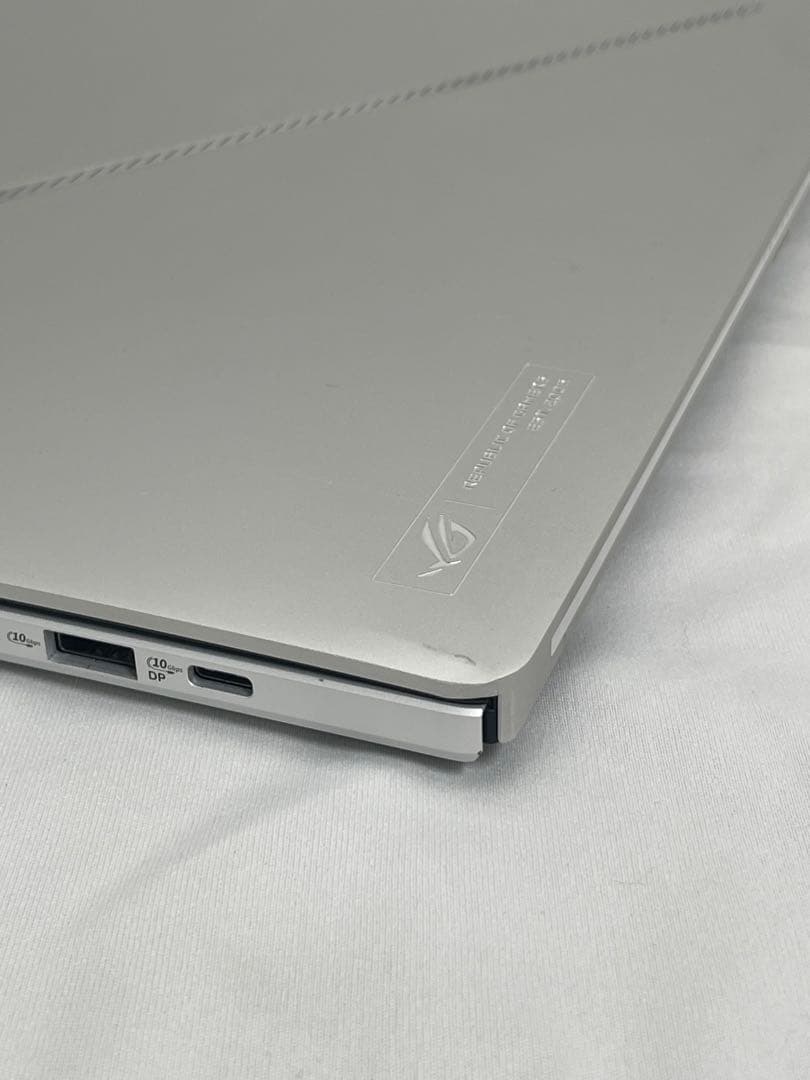 (ジャンク)ASUS ROG Zephyrus G14 GA403UV 4060