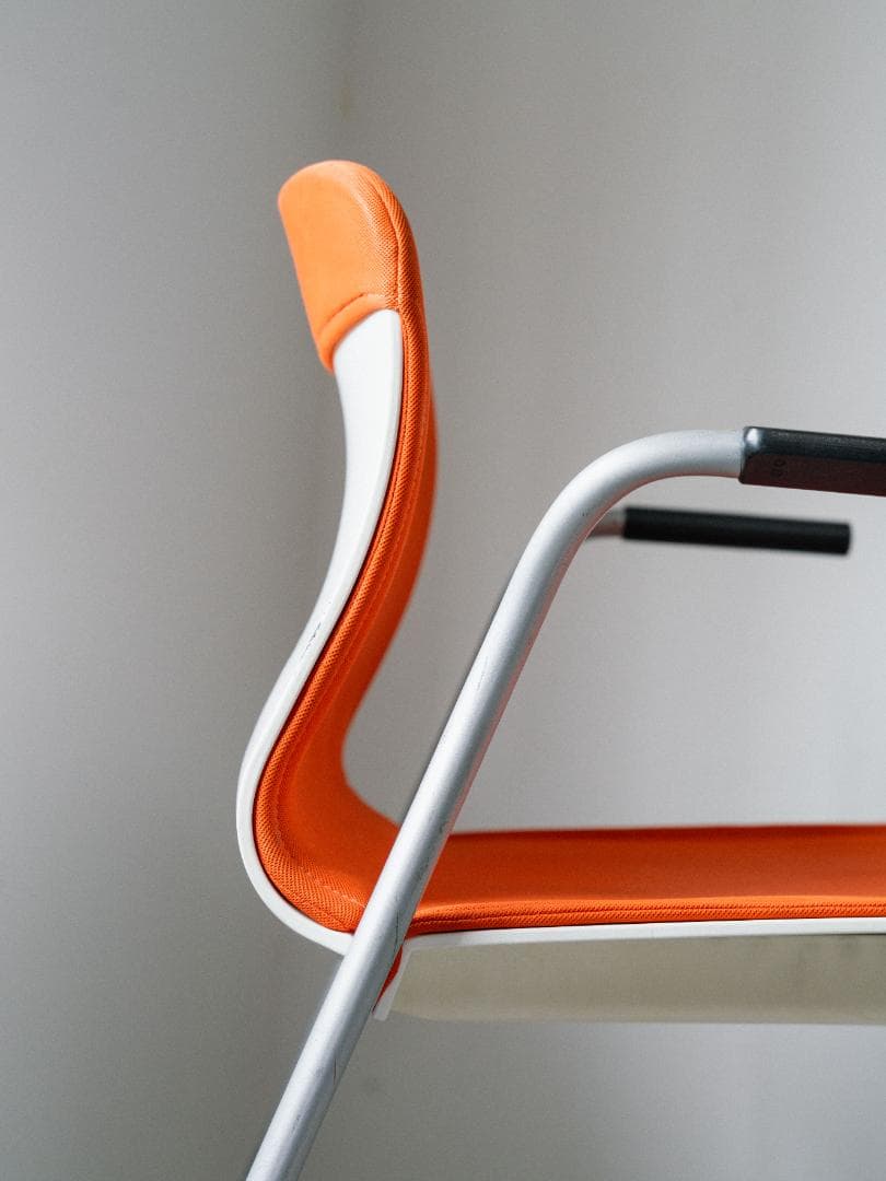 00's KOKUYO \"ALINA/C\"チェア モダン スペースエイジデザイン