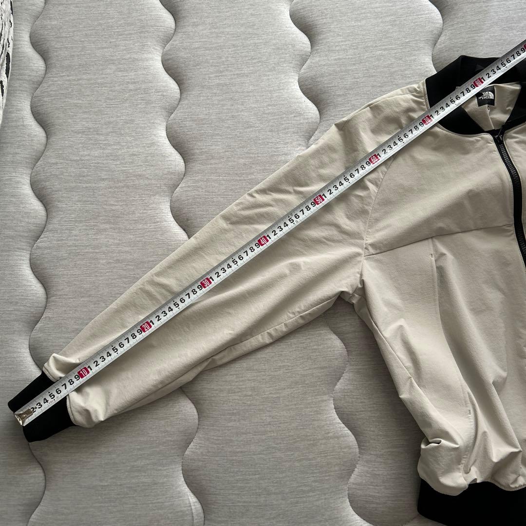 【美品】THE NORTH FACE ホワイト ジャンパー　M