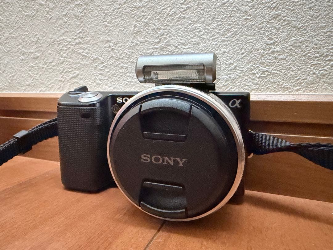 SONY α NEX-5 ミラーレス一眼カメラ 本体とレンズセット