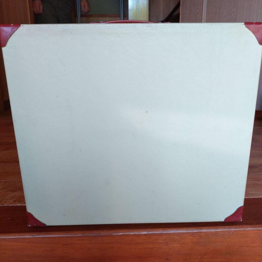 メジロ籠とボックス