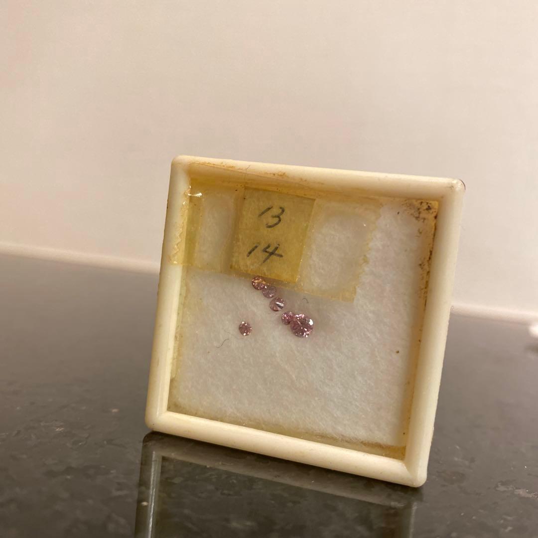 【お得♡】ピンクダイヤ　６粒