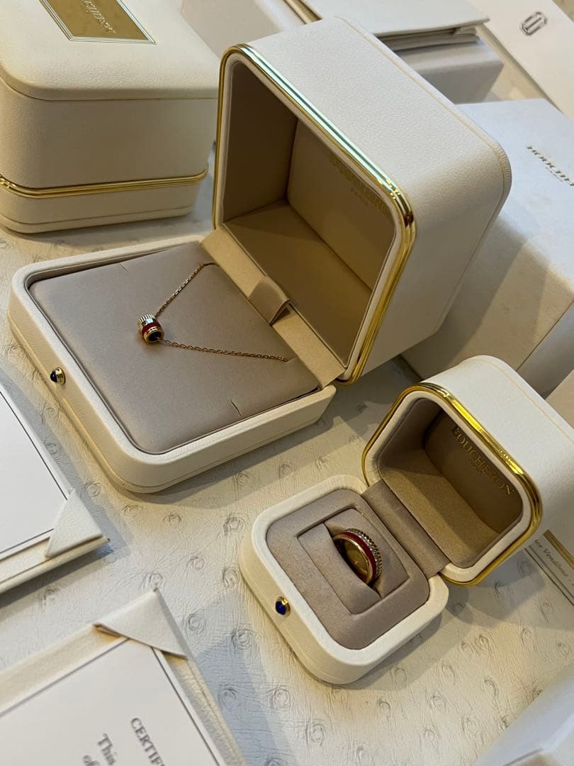 Boucheron★ブシュロンキャトルホワイトリングハーフメンズ19号K18PG