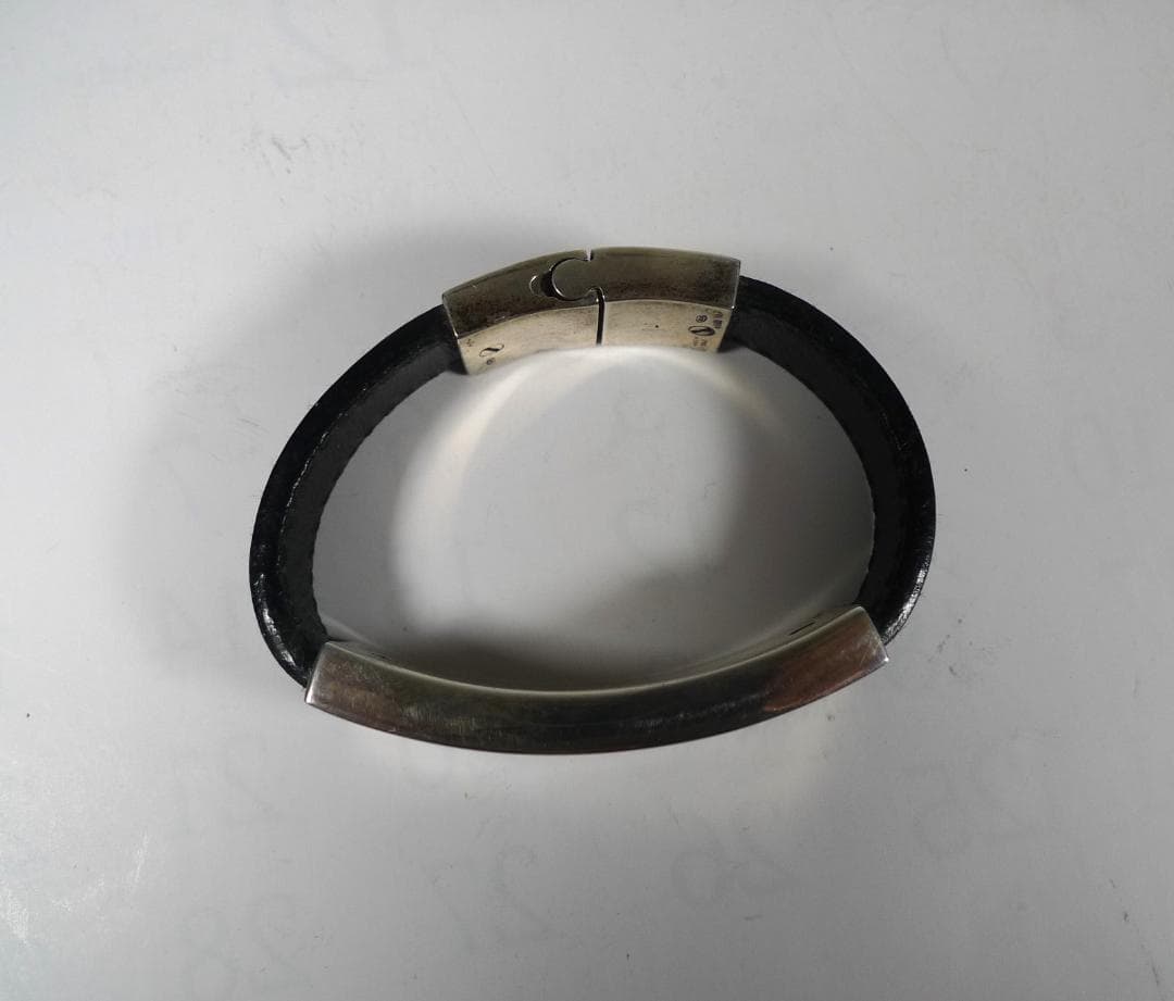 GUCCI グッチ　ID ブレスレット　本革 シルバー 925