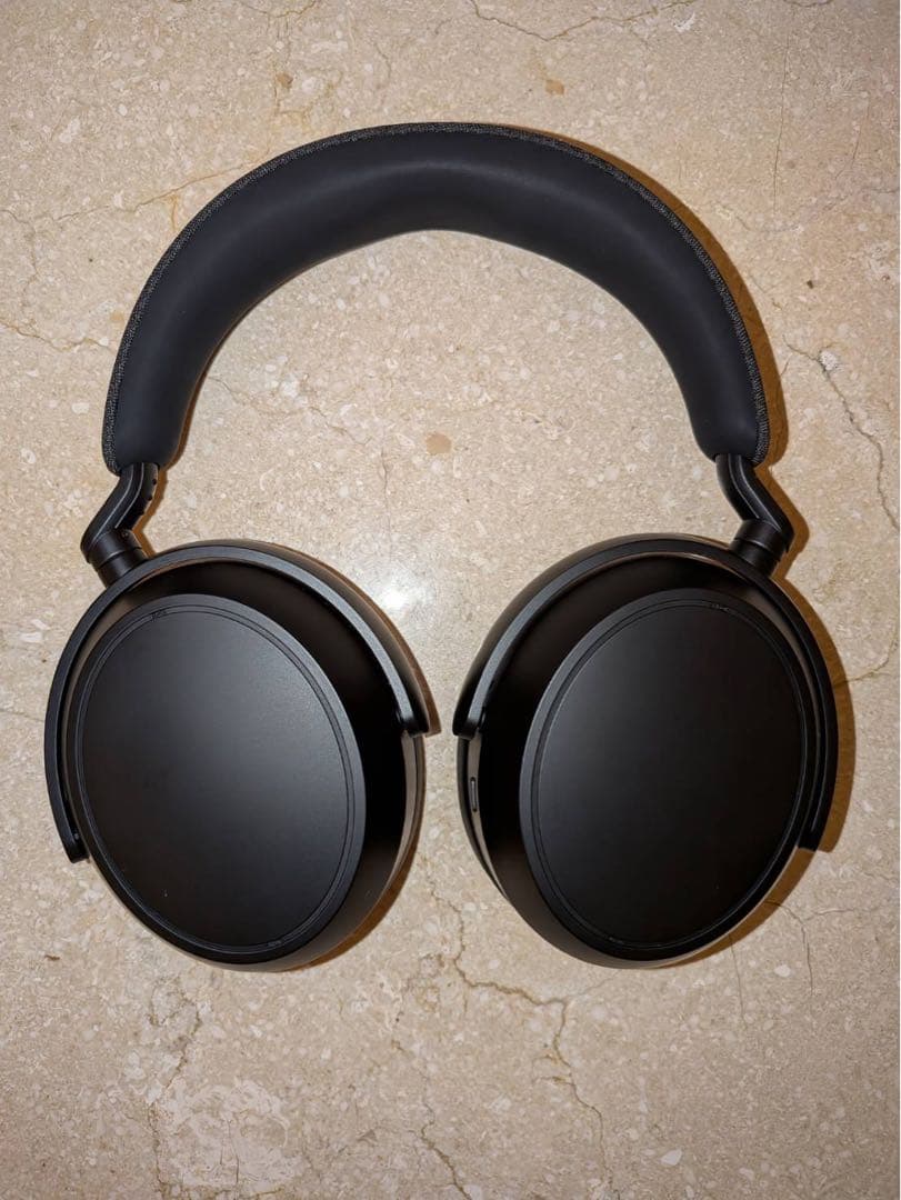 SENNHEISER MOMENTUM 4 Wirelessヘッドホン