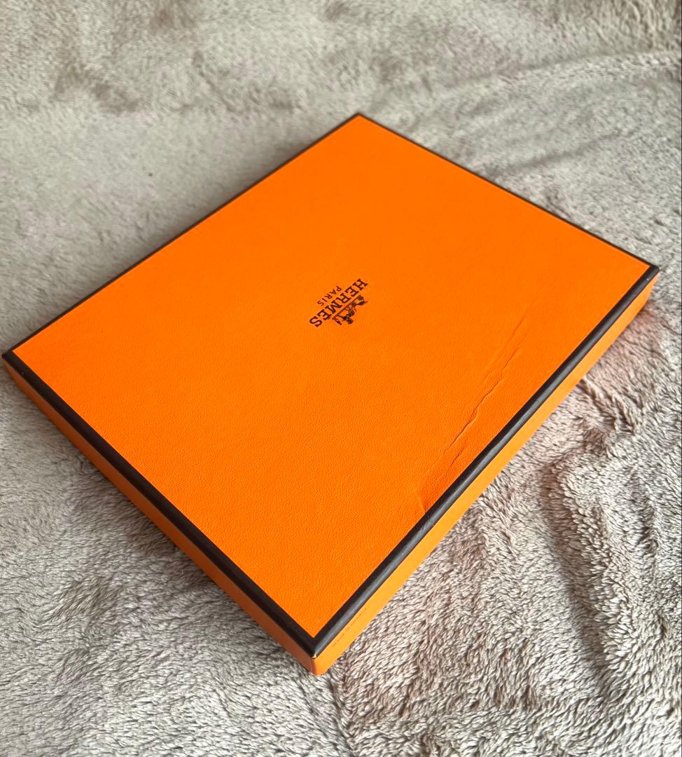 HERMÈS リズム スクエアプレート ホワイト×グリーン エルメス食器