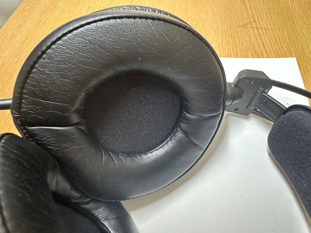 ヘッドホン audio technica ATH-A2000Z