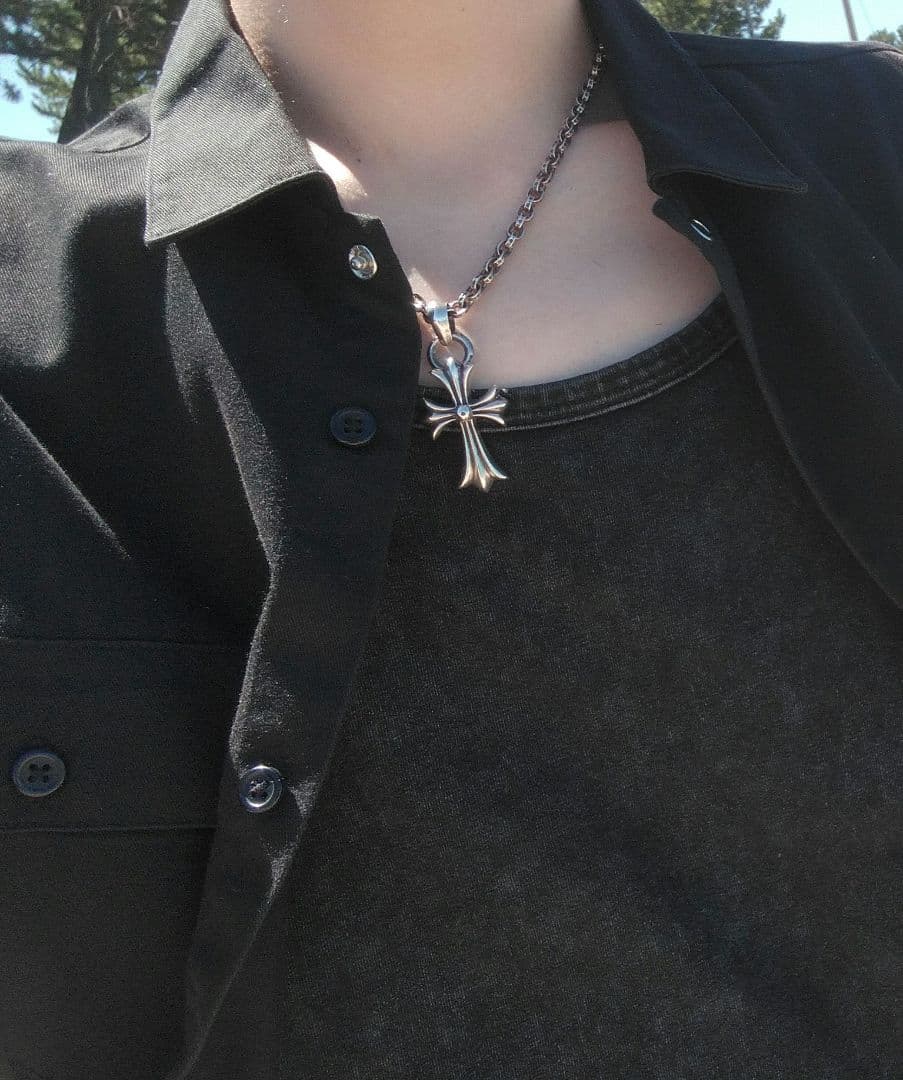 クロムハーツ スモールクロス ベイル