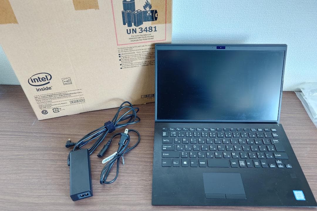 VAIO SX14 VJS1411A （Corei7/4K液晶/LTE対応）