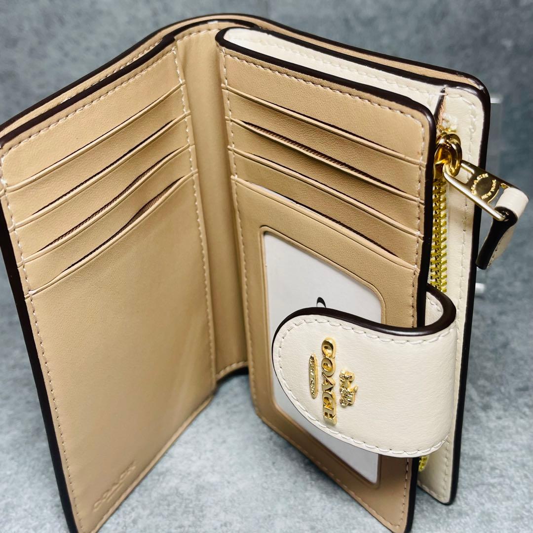 【新品】完売品 COACH コーチ 花柄 二つ折り財布 フローラル 白 ピンク