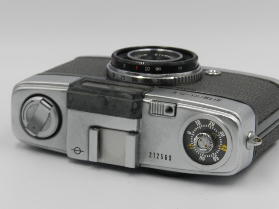 完動品　OLYMPUS PEN ハーフフィルムカメラ　初期モデル　即撮影可