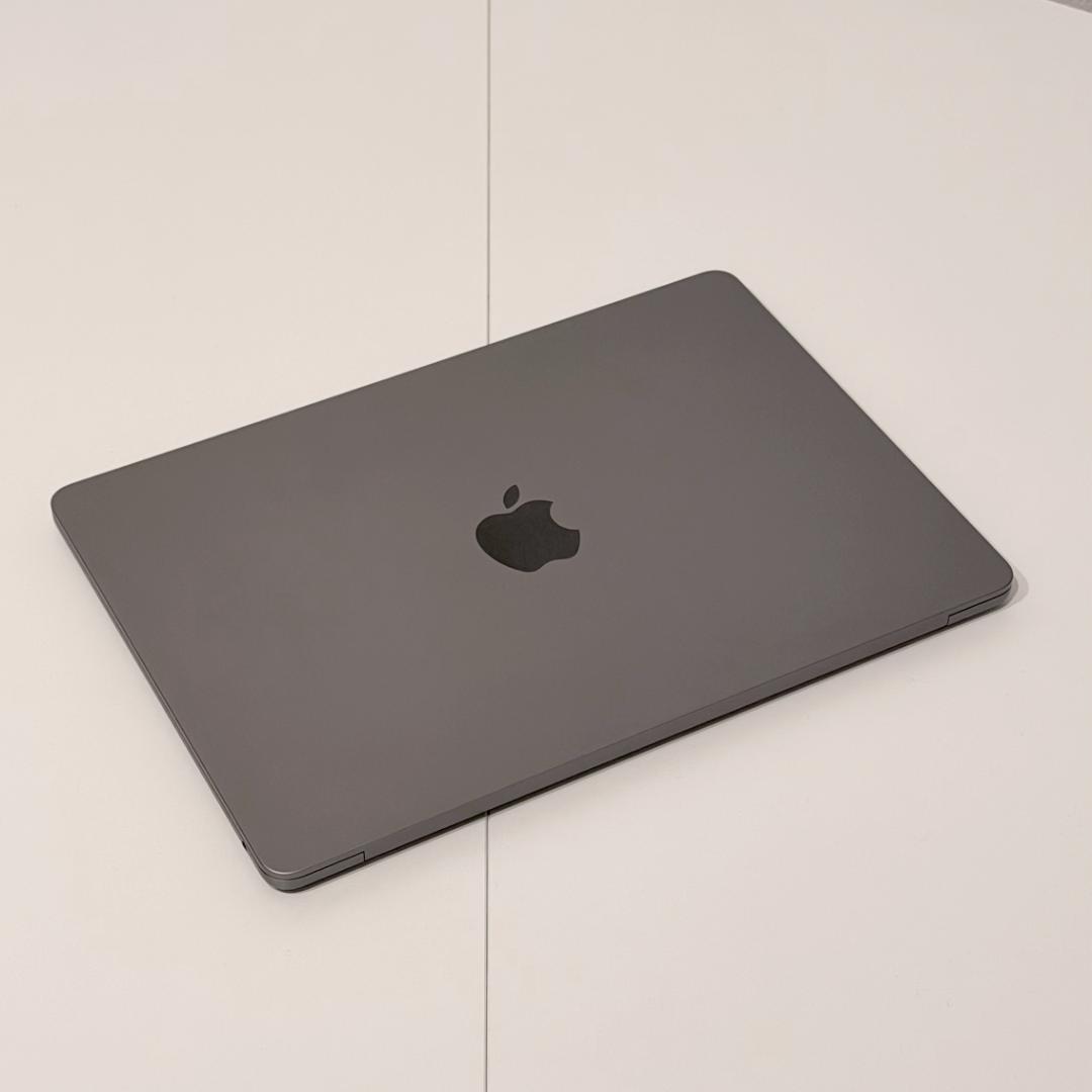 【美品】MacBook Air M2 16GB 13インチ 512GB